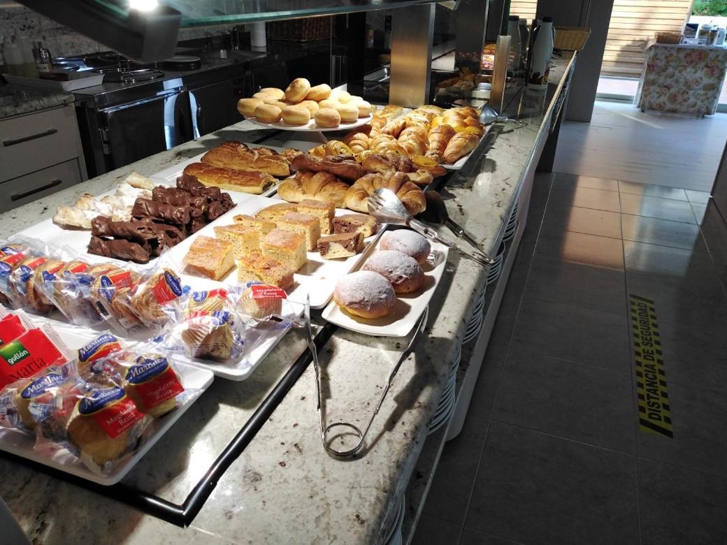 Hotel Pineiro 2 Estrellas Superior Playa de la Lanzada エクステリア 写真