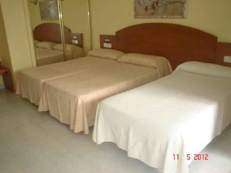 Hotel Pineiro 2 Estrellas Superior Playa de la Lanzada エクステリア 写真
