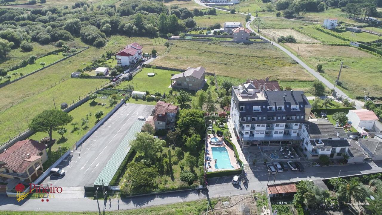 Hotel Pineiro 2 Estrellas Superior Playa de la Lanzada エクステリア 写真