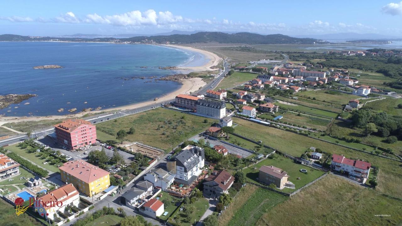 Hotel Pineiro 2 Estrellas Superior Playa de la Lanzada エクステリア 写真