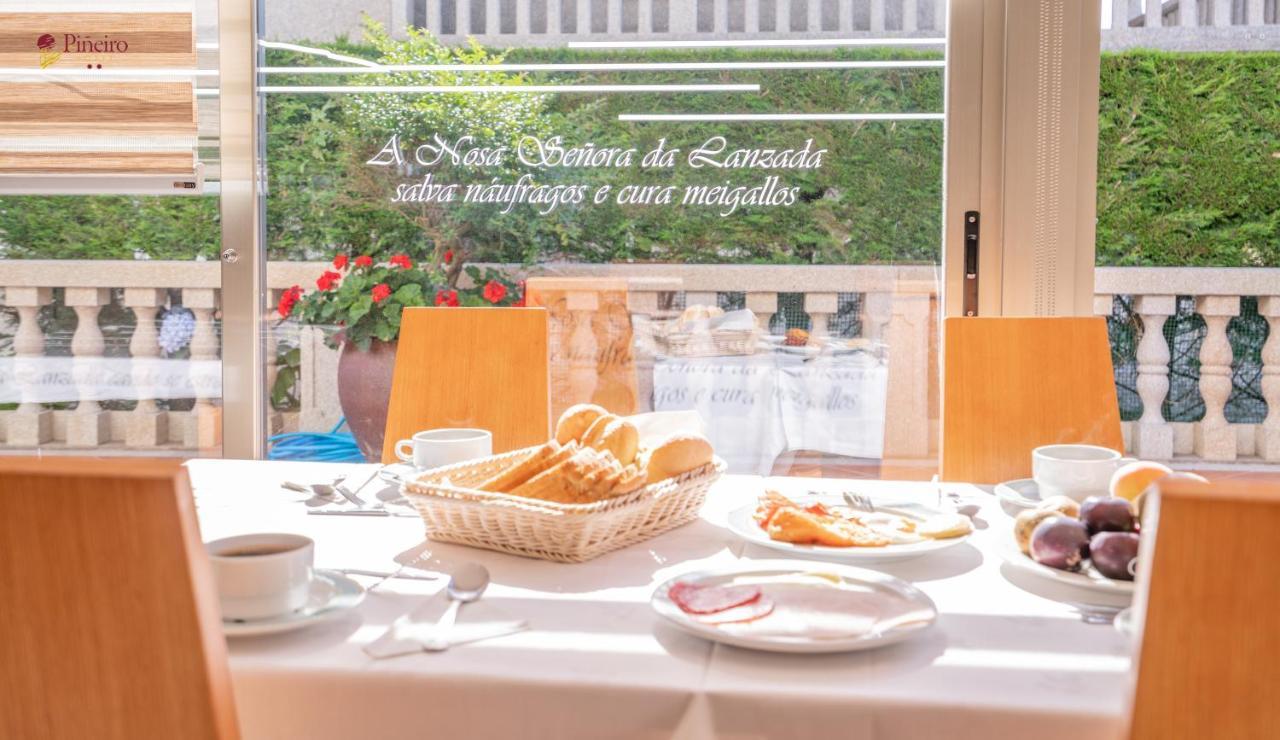 Hotel Pineiro 2 Estrellas Superior Playa de la Lanzada エクステリア 写真