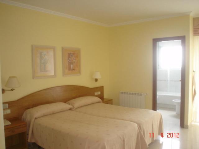 Hotel Pineiro 2 Estrellas Superior Playa de la Lanzada エクステリア 写真