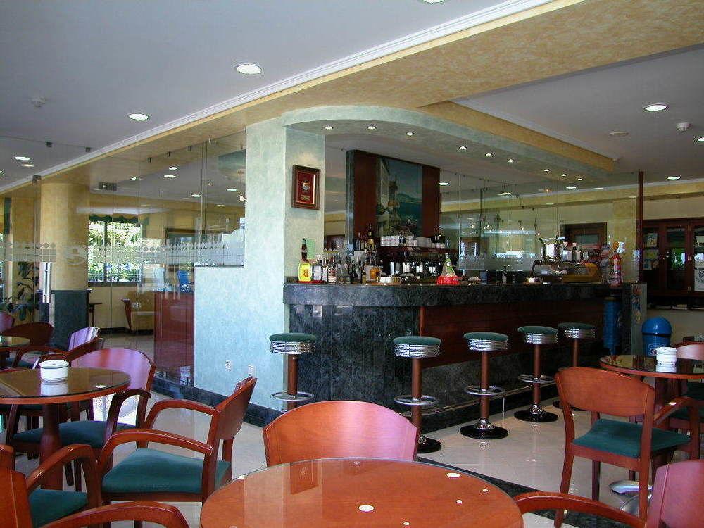 Hotel Pineiro 2 Estrellas Superior Playa de la Lanzada エクステリア 写真