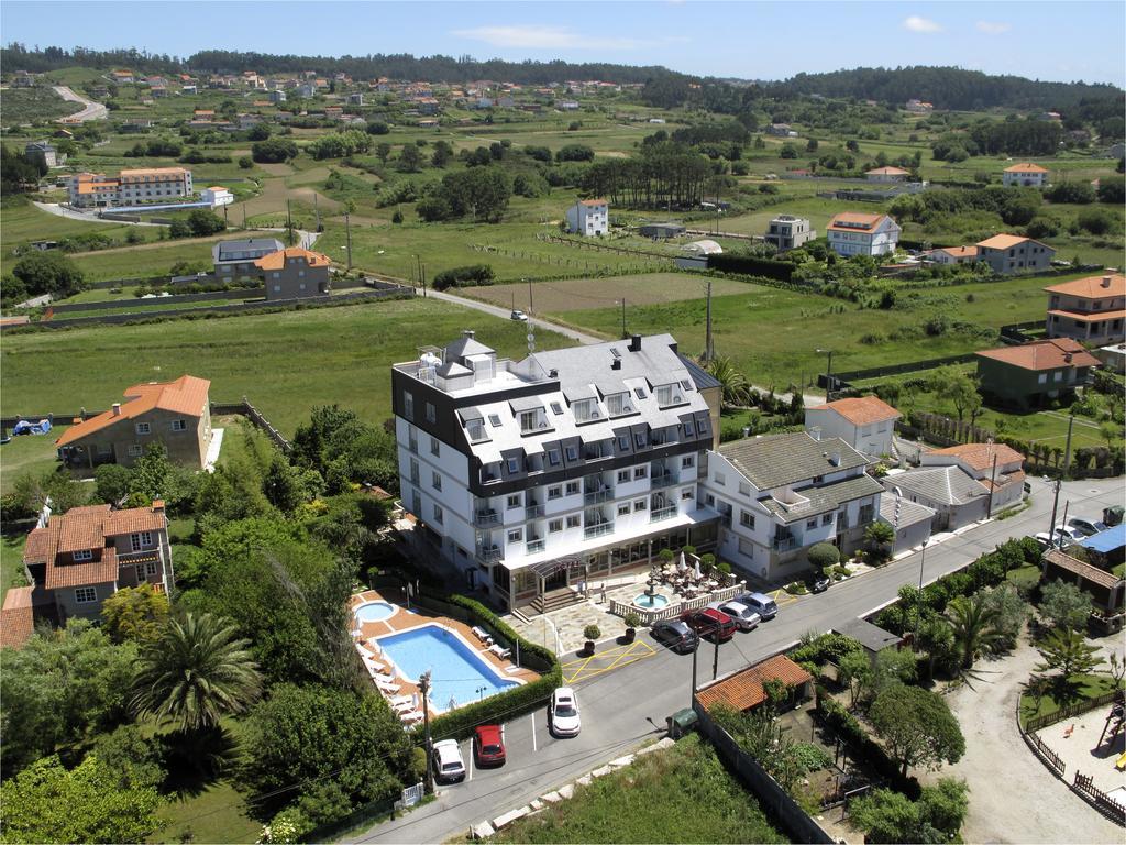 Hotel Pineiro 2 Estrellas Superior Playa de la Lanzada エクステリア 写真
