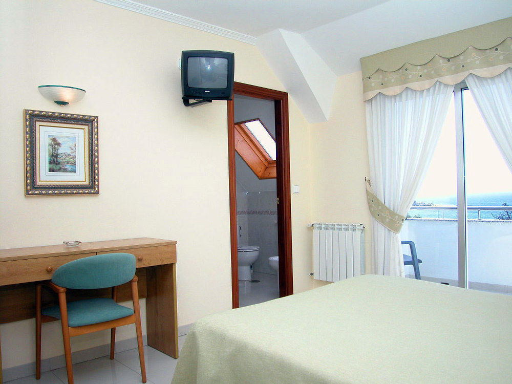 Hotel Pineiro 2 Estrellas Superior Playa de la Lanzada エクステリア 写真