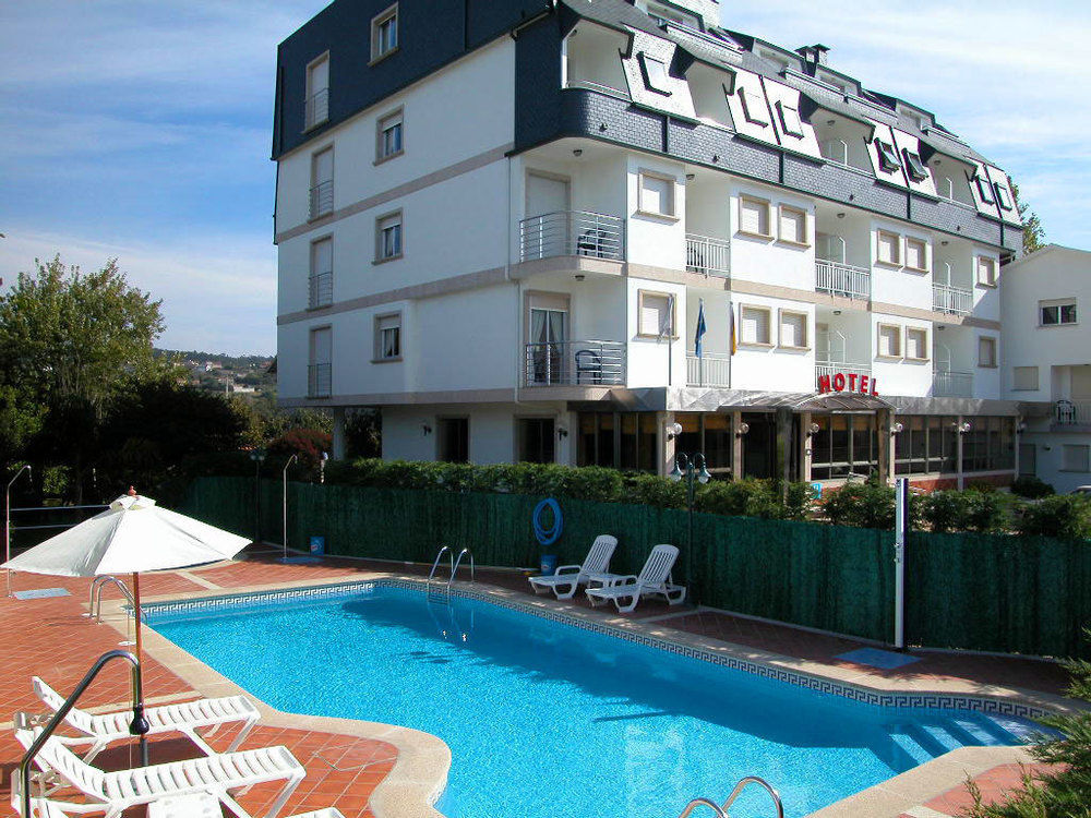 Hotel Pineiro 2 Estrellas Superior Playa de la Lanzada エクステリア 写真